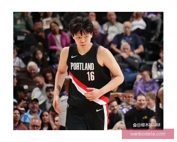 杨瀚森第36场缺席 开拓者逆转森林狼18分 格兰特26分助队取胜